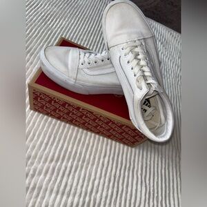 Vans Men's Classic White Sneakers